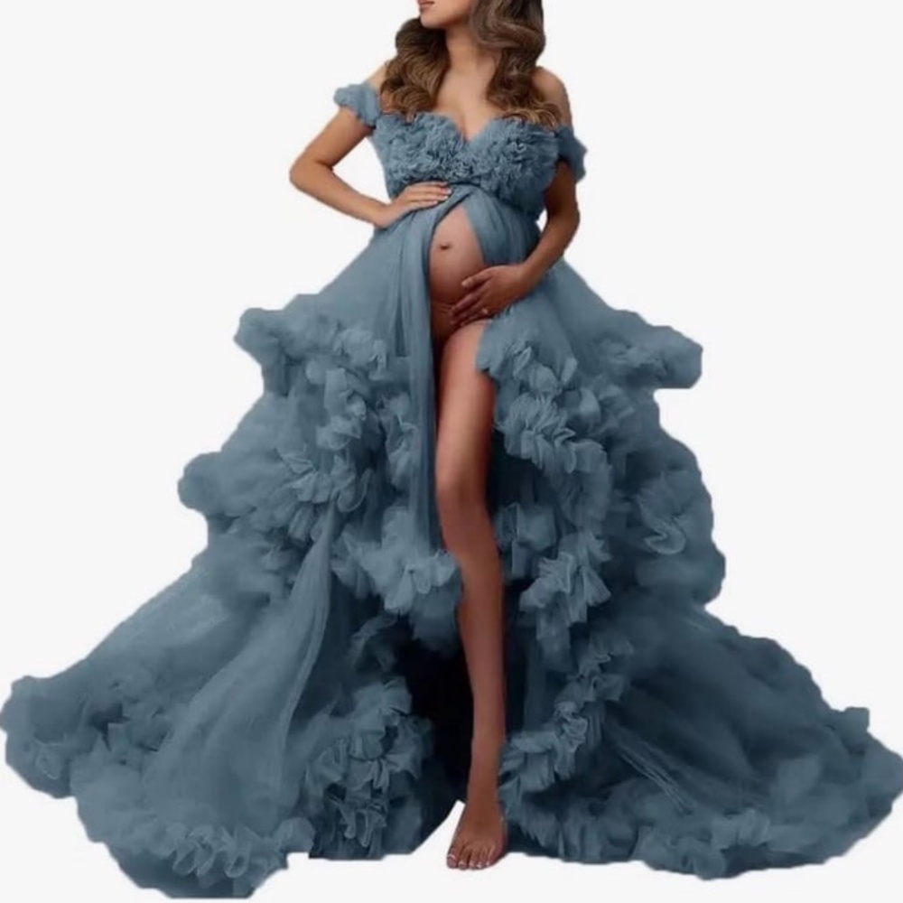 Maternity tulle blue dress